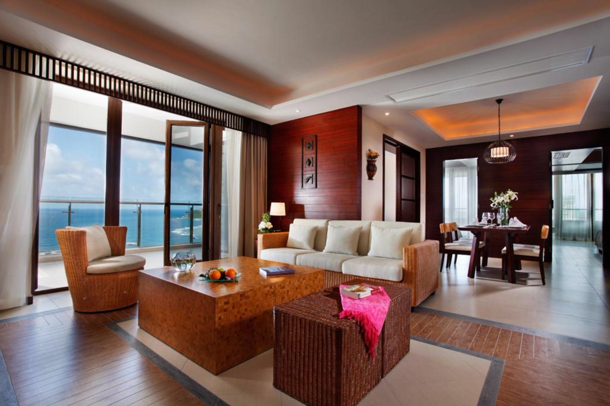 Serenity Coast All Suite Resort Sanya Buitenkant foto